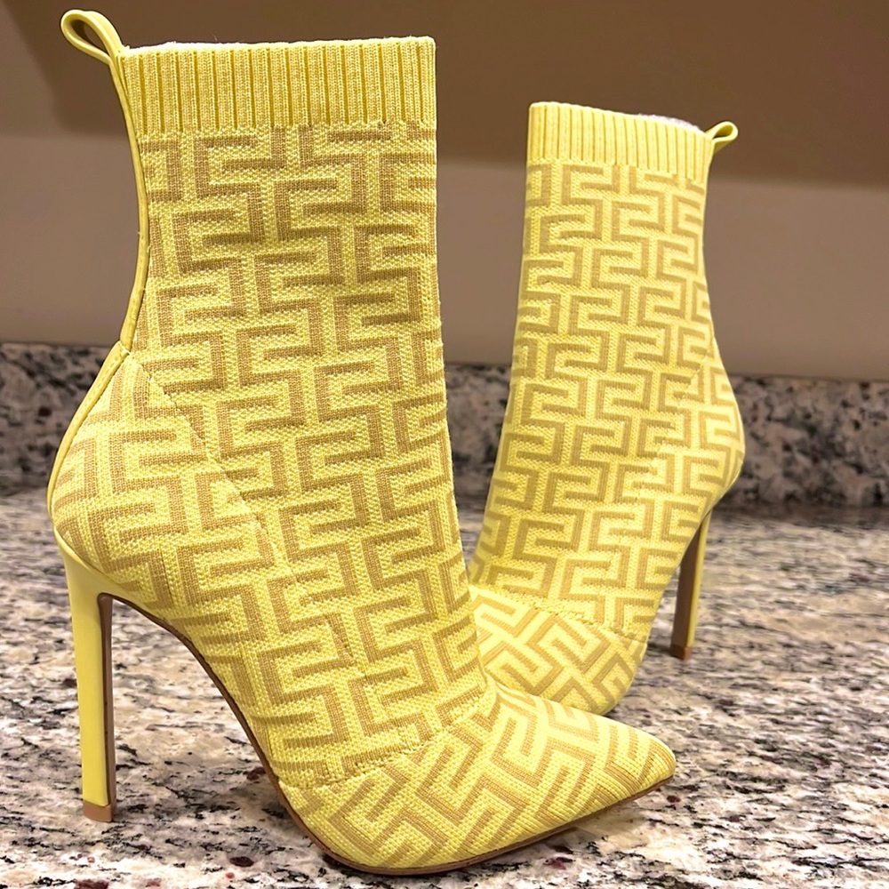 Steve Madden Sock Boots